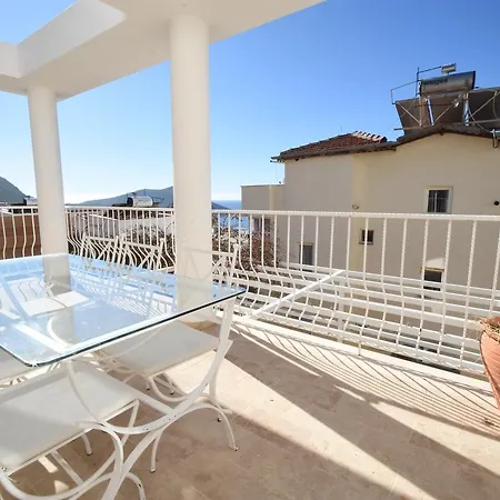 Badem Vila Kalkan